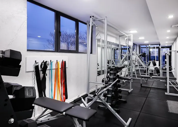 Saint George Apartment *