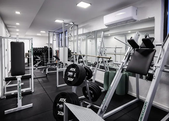 Saint George Apartment *